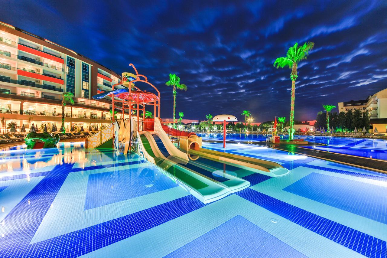 Lonicera Resort & Spa Hotel アブサルア エクステリア 写真