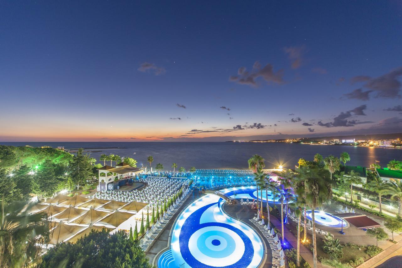 Lonicera Resort & Spa Hotel アブサルア エクステリア 写真