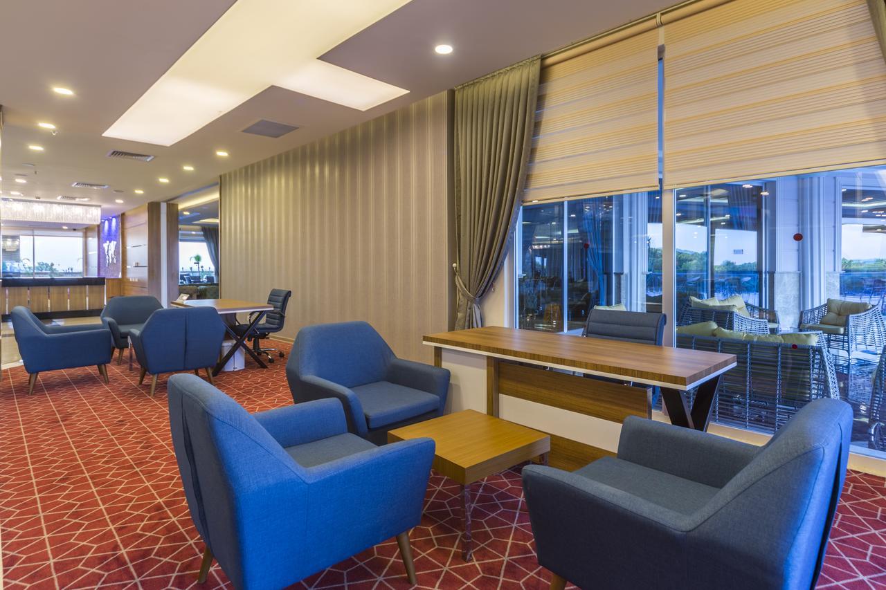 Lonicera Resort & Spa Hotel アブサルア エクステリア 写真